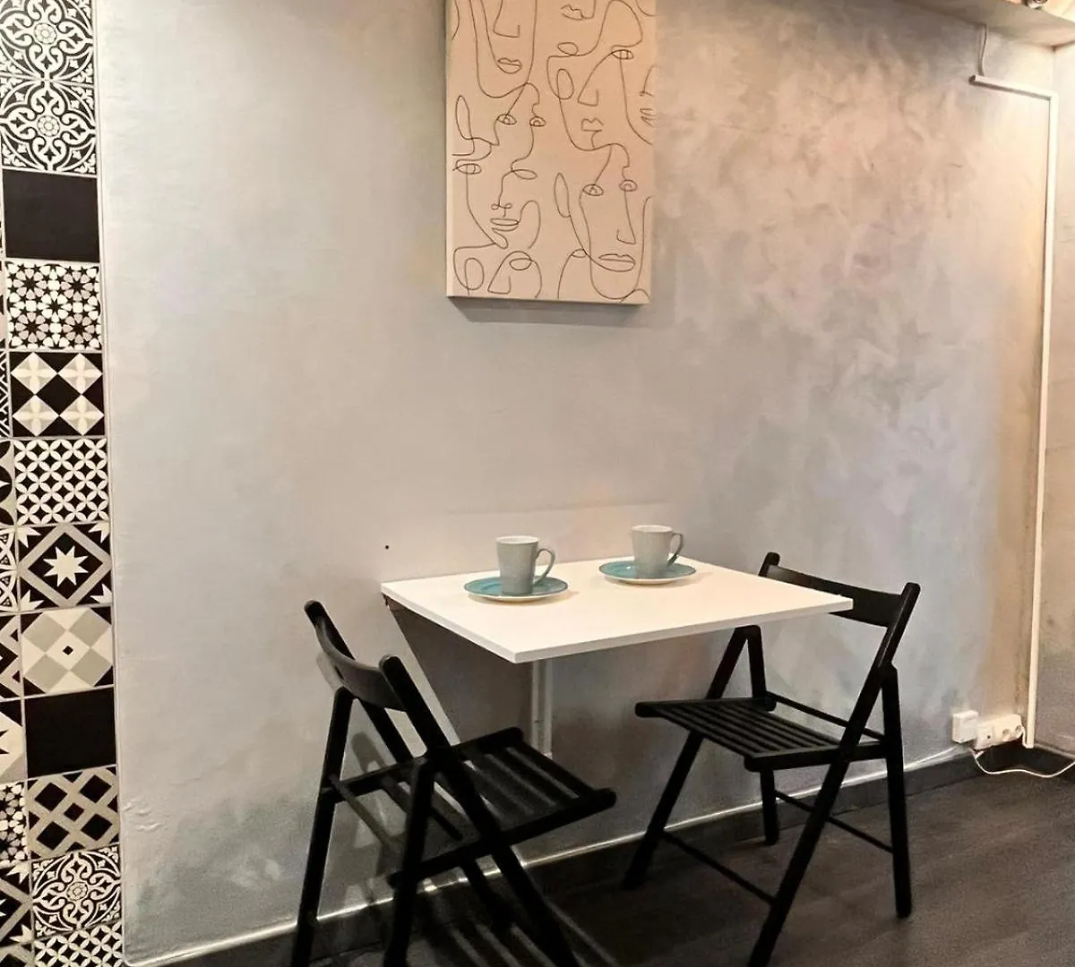 Paris 4U Apartment