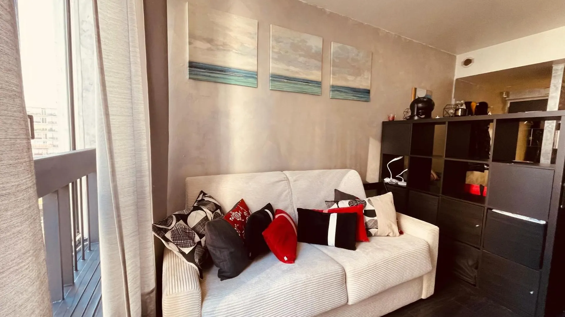 Paris 4U Apartment